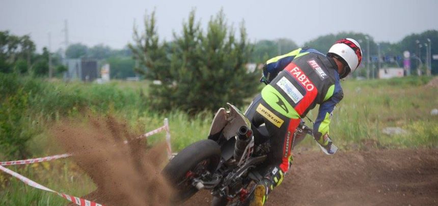 6 zawodników Wyczóła na Supermoto w Toruniu