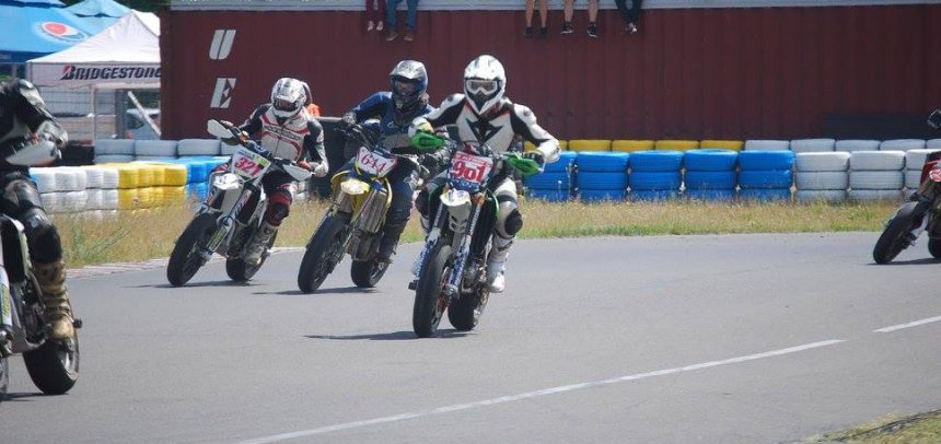 6 zawodników Wyczóła na Supermoto w Toruniu