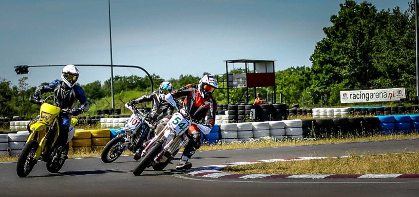 6 zawodników Wyczóła na Supermoto w Toruniu