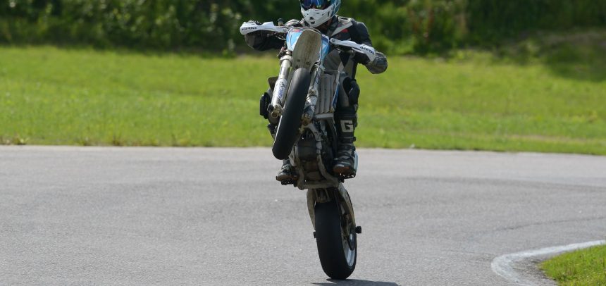 Supermoto w Motoparku