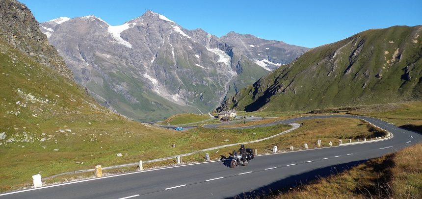 Alpejska przygoda na motocyklach