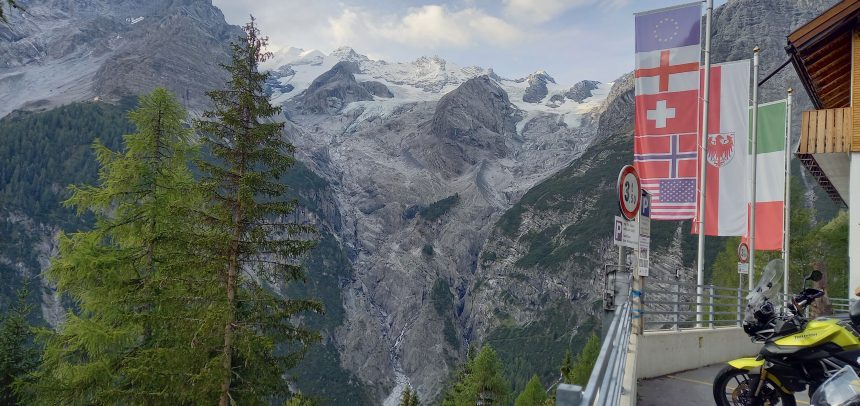 Alpejska przygoda na motocyklach