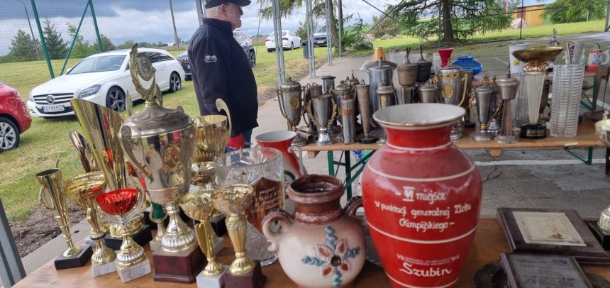 Relacja z akcji ,,Odświeżamy Trofea”!